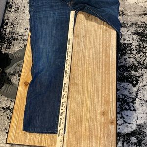 Men’s Lucky Brand jeans